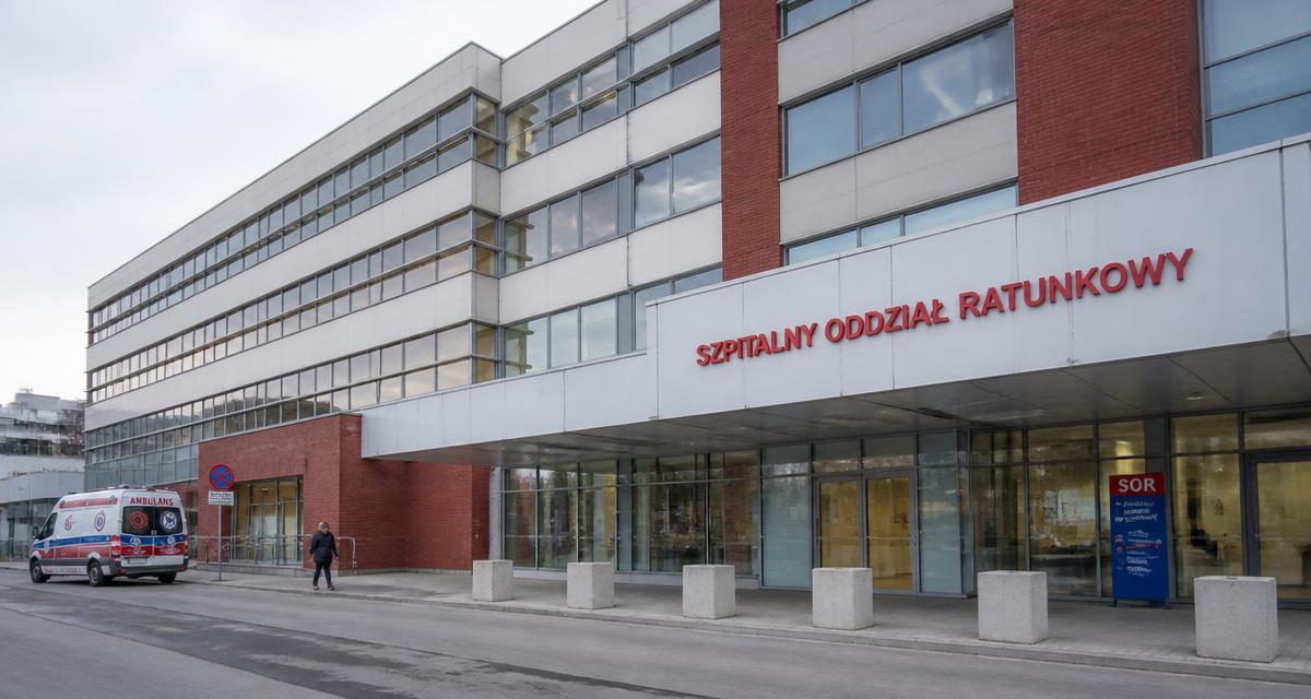 Szpitalny oddział ratunkowy dużego szpitala w Łodzi